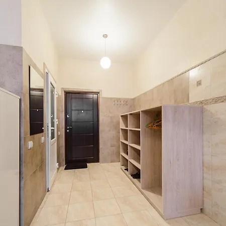 Квартира по улице Коновальца, 36-Э Киев Экстерьер фото