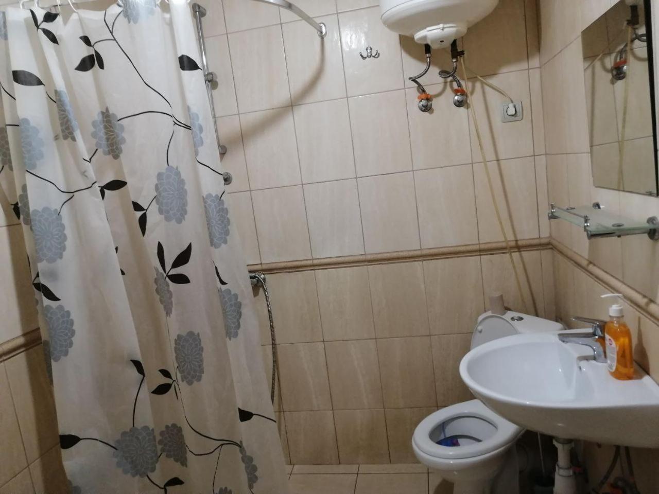 Apartment по улице коновальца, 36-э Kyiv